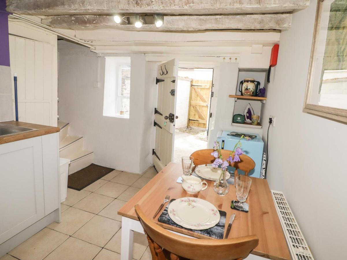 Kooky Cottage Брекон Экстерьер фото